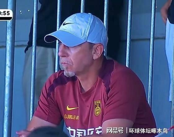 尽管得到了莫兰特,但人员拥挤的开拓者并不打算送走后场老将?