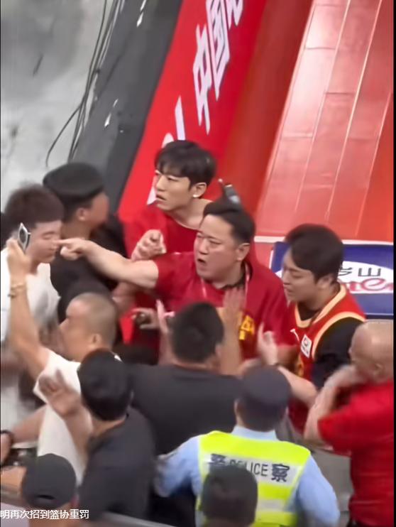 葡萄牙靠VAR淘汰克罗地亚，赛后喜忧并存，恐难敌西班牙