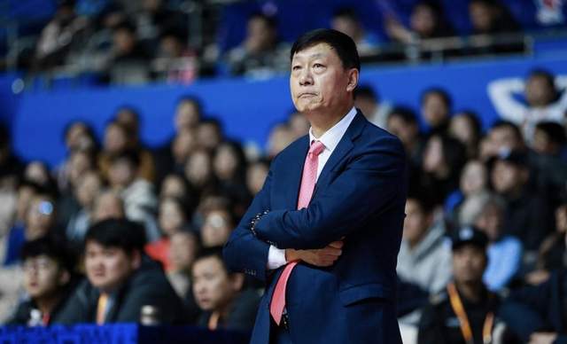 兄弟篮球，布伦森、哈特和大乔是首个NCAA+NBA夺冠的三人组
