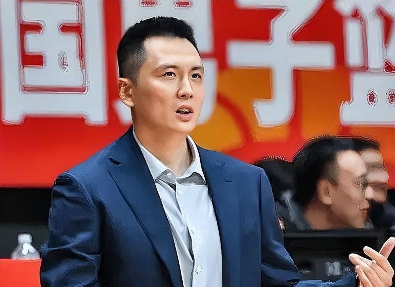 场均24+4+4！火箭不再追逐34岁明星控卫？名记：休城暂无任何动作
