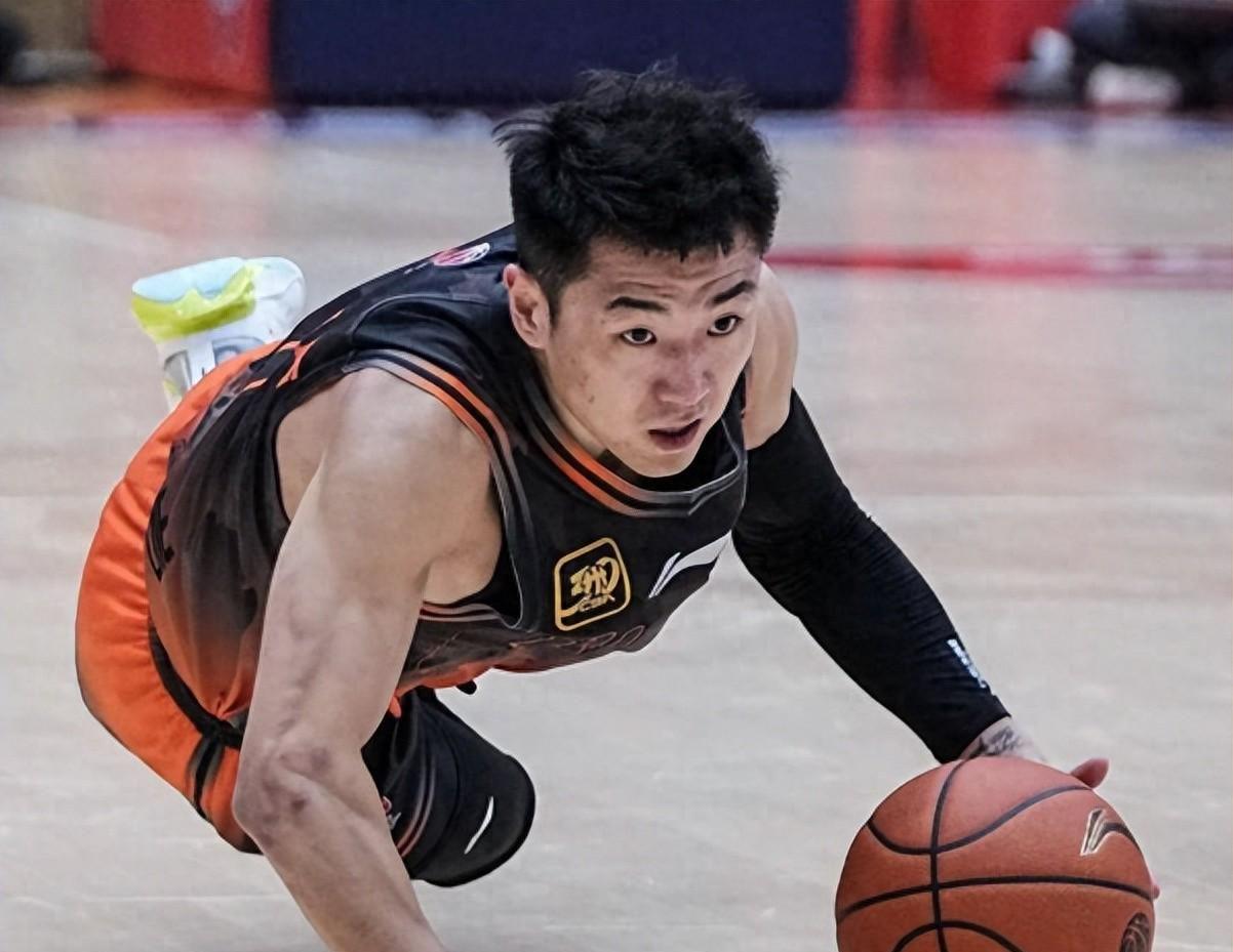 NBA神操作:马刺出台地域限购,直接取消外地尼克斯球迷门票订单