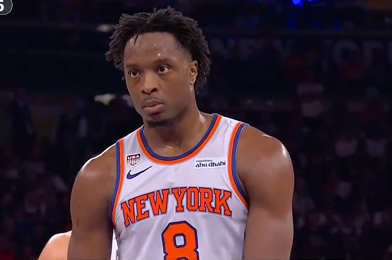 突发！福克斯取关马刺，字母哥交易倒计时，快船计划追求FMVP