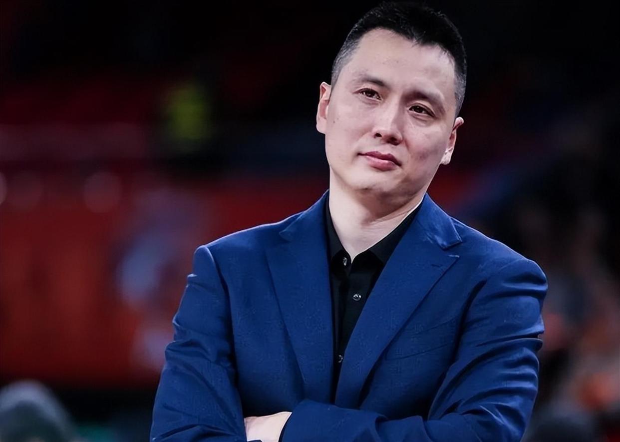 除了先发锋线大将,还有4名球员会是黄蜂今夏可能被送走的对象?