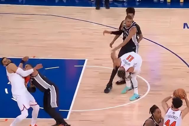 NBA创造历史!8年8个不同球队夺冠,别说马刺路还长