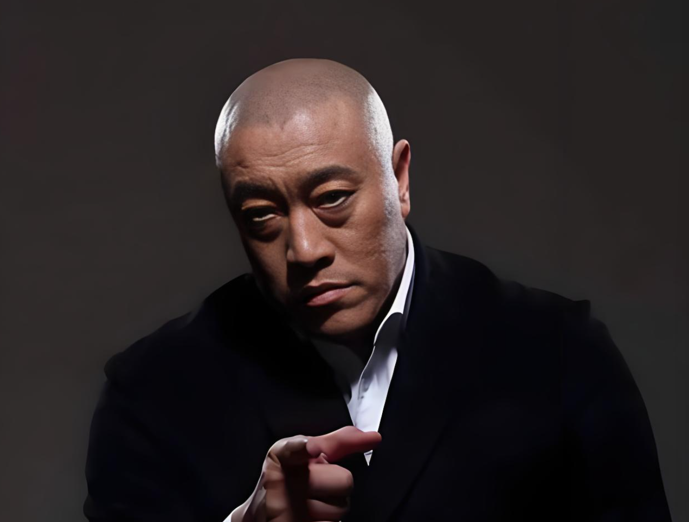 马刺计划休赛期追求阿隆·戈登