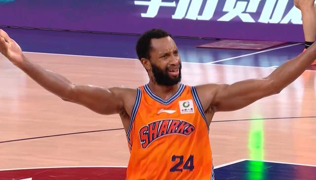 五冠之王!迈克布朗迟到19年的复仇!