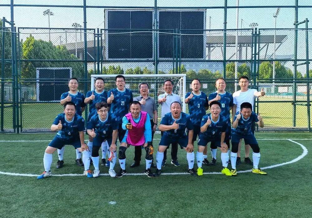 曼城今夏迎换帅引援多重变动